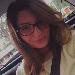 Meet your Posher, Alyssa